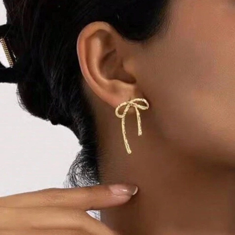 gold Bow coquette earrings